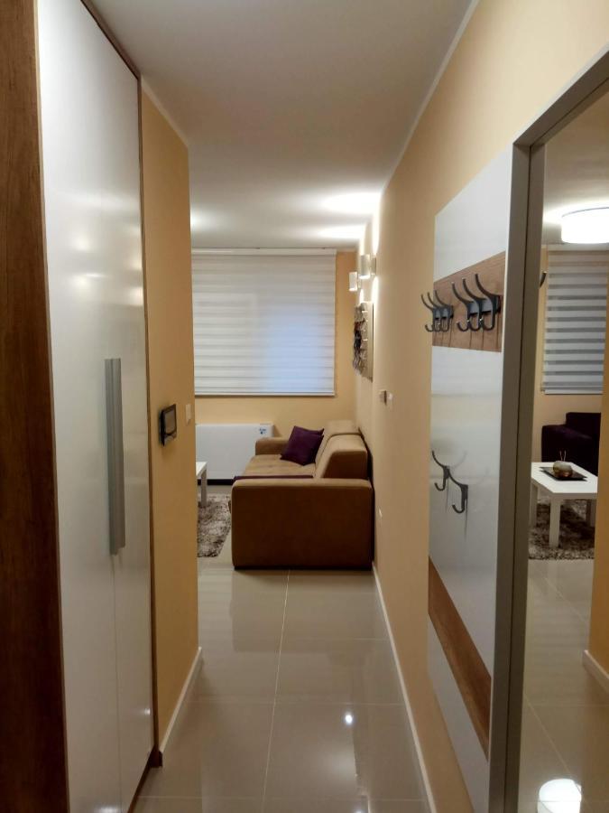 Apartment Cherry Gold Зренянин Экстерьер фото